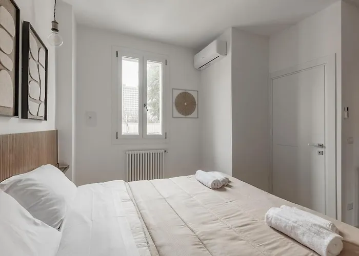 Urban Nest Piana Zona Fiera Con Parking Διαμέρισμα *